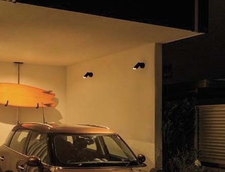 LIXILの「スポットライト LGQ-15型」