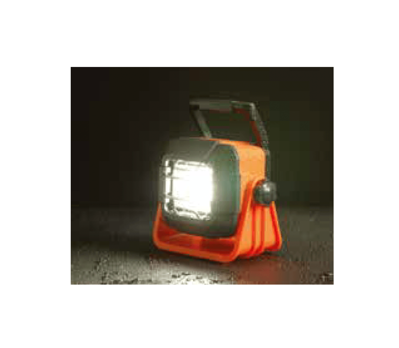 Bullsの「LED ベースライト 充電式」