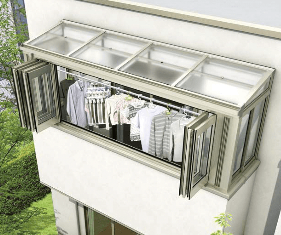 YKK APの「ソラリア バルコニー囲い 躯体式 TypeⅡ」