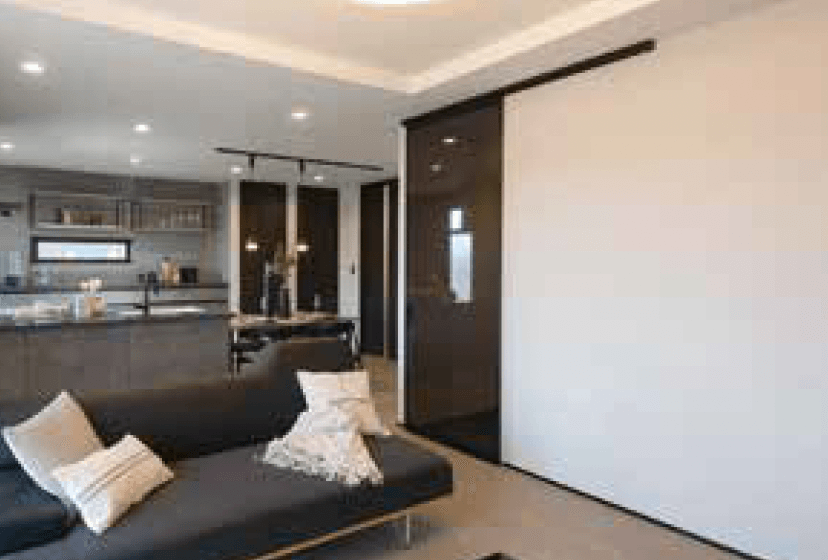 Bullsの「ファミット インテリアドアシリーズ famitto/G(ガラスタイプ)」