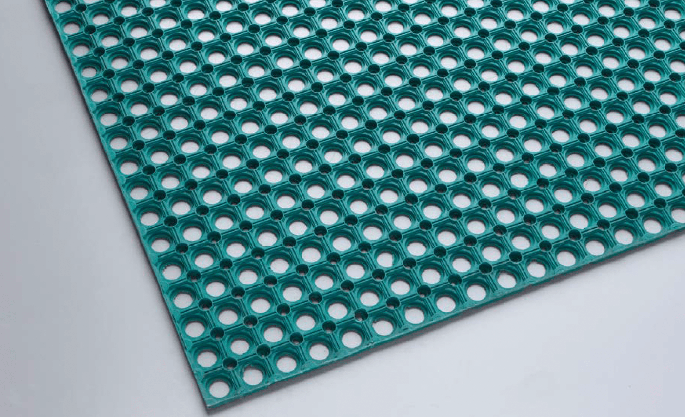 ユニソンの「ターフラバーマット(芝生保護マット)」